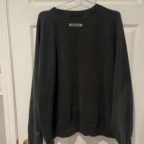 Essentials Classic Logo Sweatshirt - Picture 3 of 3